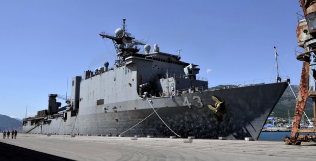 Бродови НАТО-а у посети Црној Гори